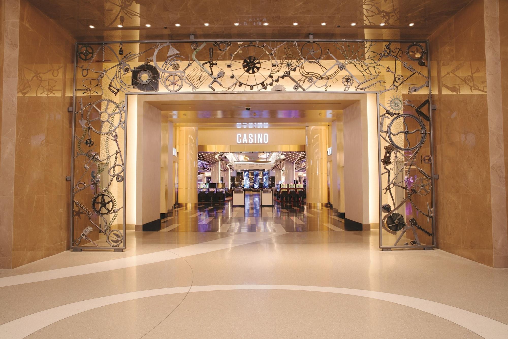 Mgm National Harbor Hotel Oxon Hill Exterior photo