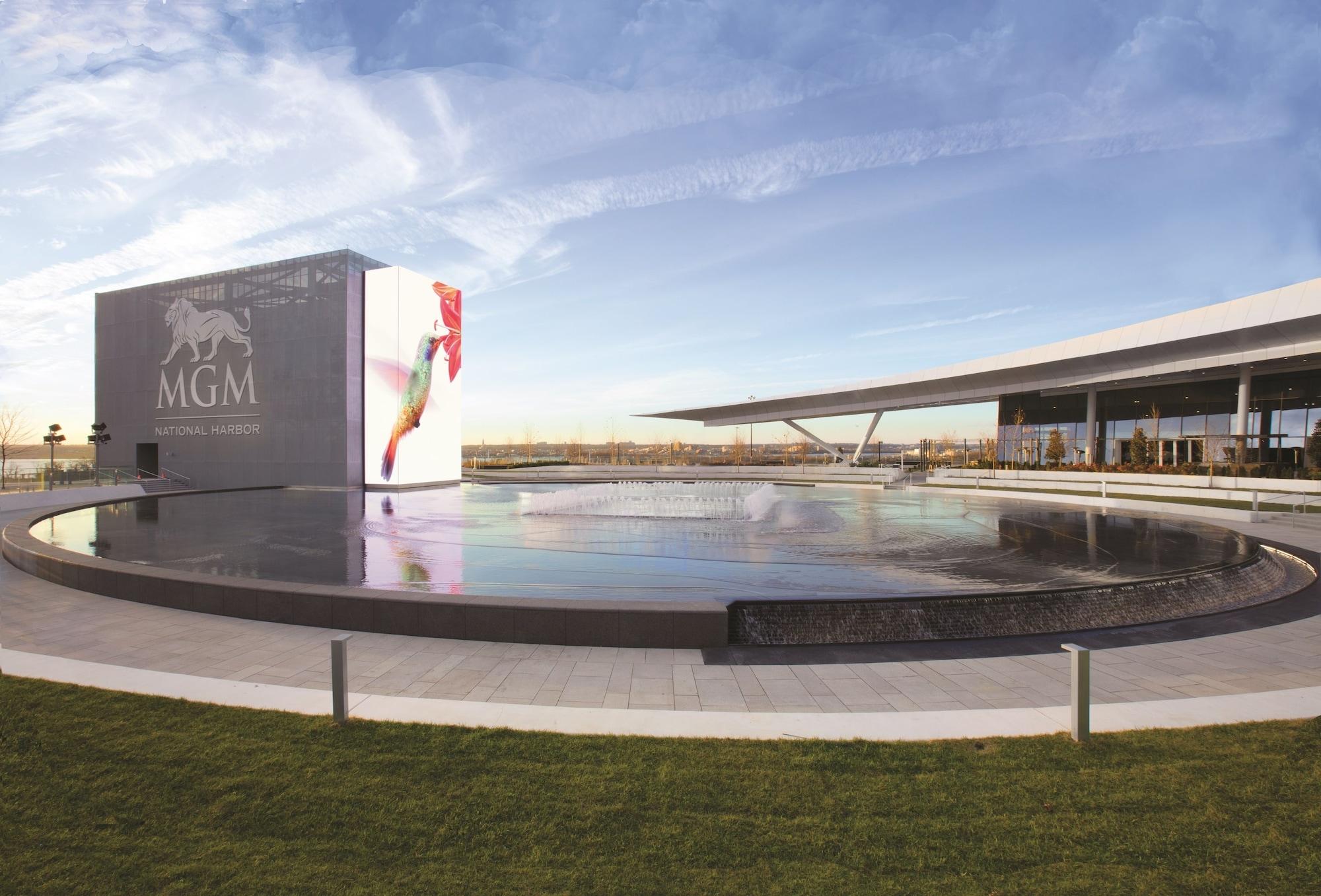 Mgm National Harbor Hotel Oxon Hill Exterior photo
