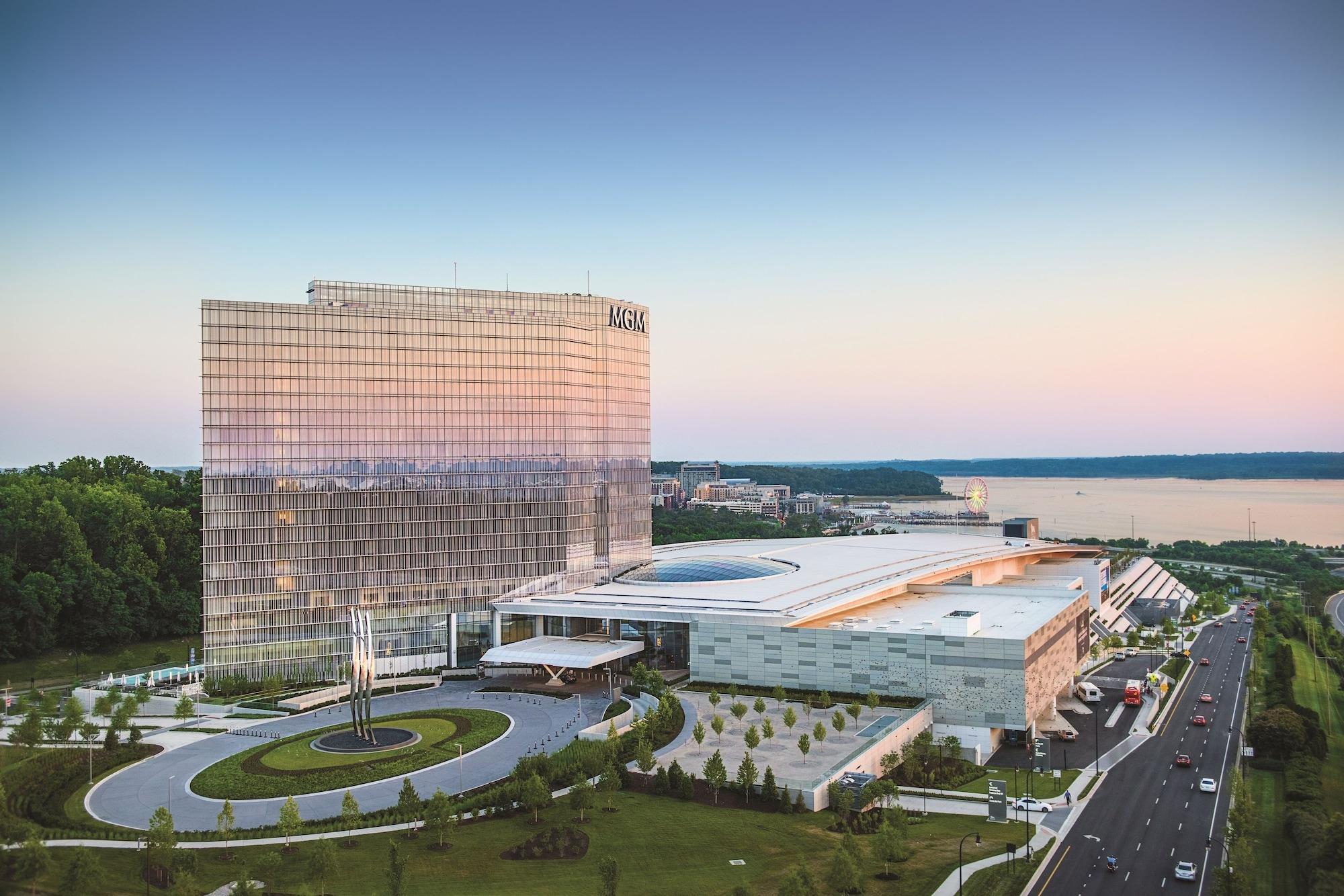 Mgm National Harbor Hotel Oxon Hill Exterior photo