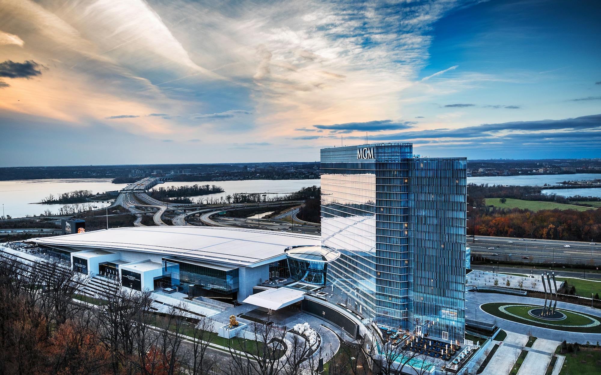 Mgm National Harbor Hotel Oxon Hill Exterior photo